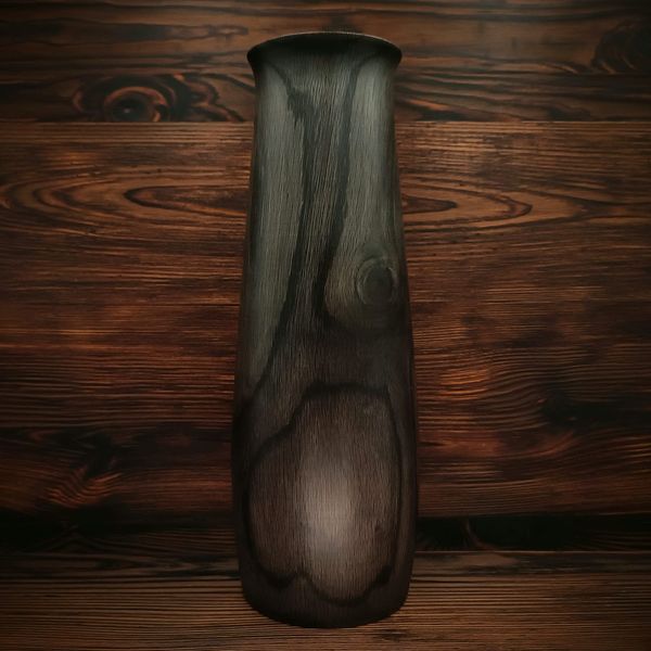 Přečtete si více ze článku Dubová váza (29×10 cm)