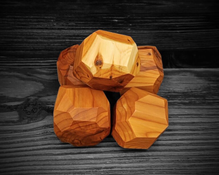 WOOD PUNK – dřevěné balanční kameny (tis / yew)