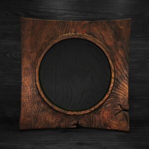 Dubový talíř „Zrozený z ohně“ (31×4 cm)